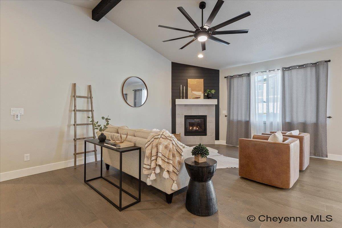 5604 Opal Dr, Cheyenne, WY 82009