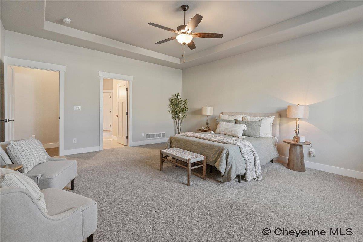 5604 Opal Dr, Cheyenne, WY 82009