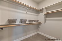 5604 Opal Dr, Cheyenne, WY 82009