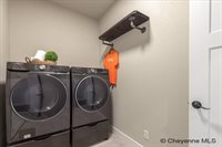 5604 Opal Dr, Cheyenne, WY 82009