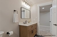 5604 Opal Dr, Cheyenne, WY 82009