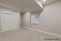 5604 Opal Dr, Cheyenne, WY 82009