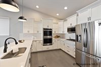 5604 Opal Dr, Cheyenne, WY 82009