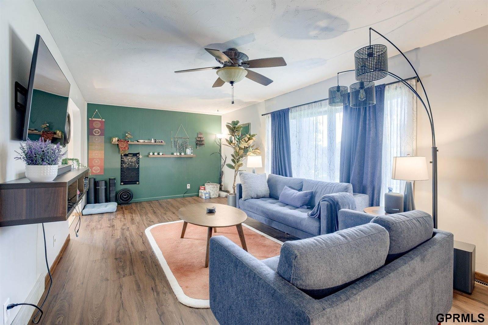 13116 Southdale Circle, Omaha, NE 68137