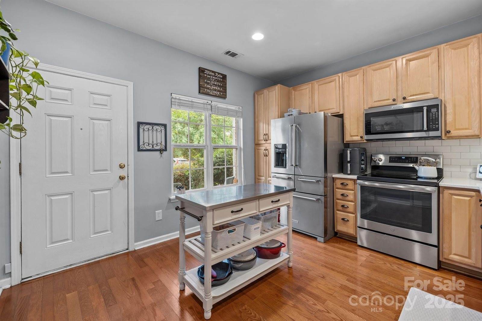 304 Azteca Drive, Matthews, NC 28104