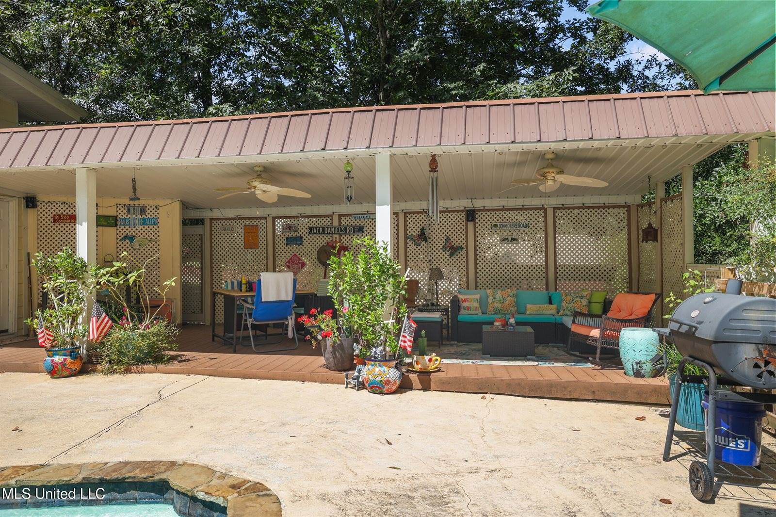 6518 Mauna Loa Court, Diamondhead, MS 39525