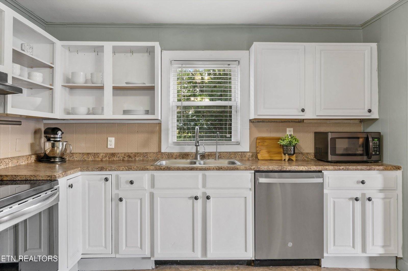 552 North Wright Rd, Alcoa, TN 37701