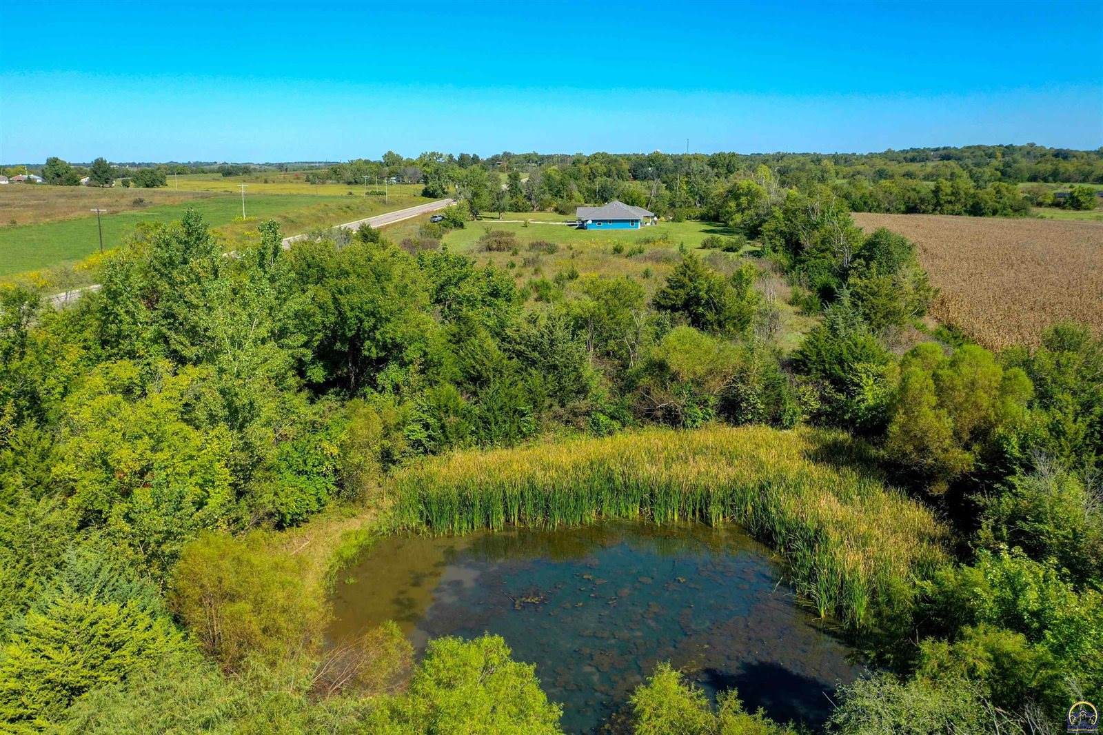 8922 K-4 Hwy, Meriden, KS 66512