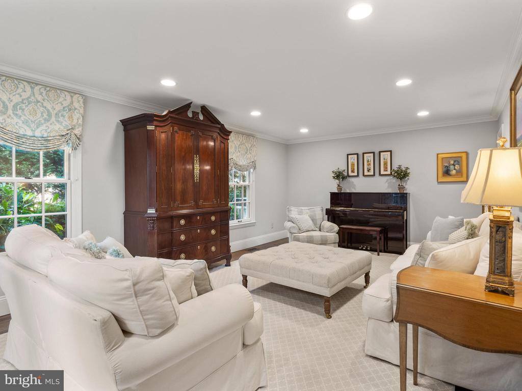 1064 Beaumont Road, Berwyn, PA 19312