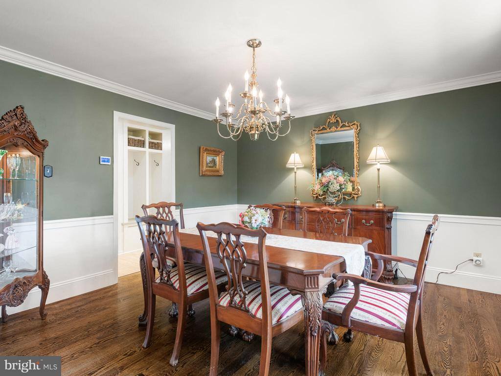 1064 Beaumont Road, Berwyn, PA 19312