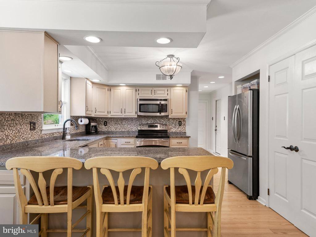 1064 Beaumont Road, Berwyn, PA 19312