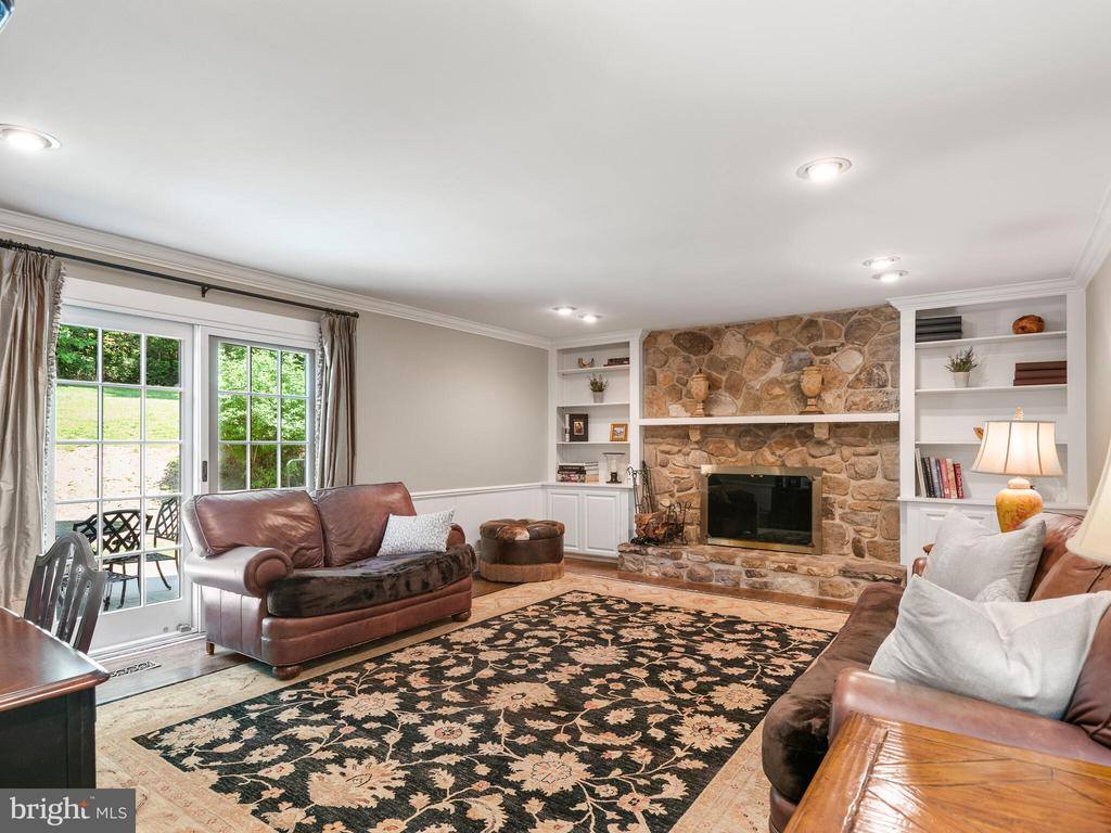 1064 Beaumont Road, Berwyn, PA 19312