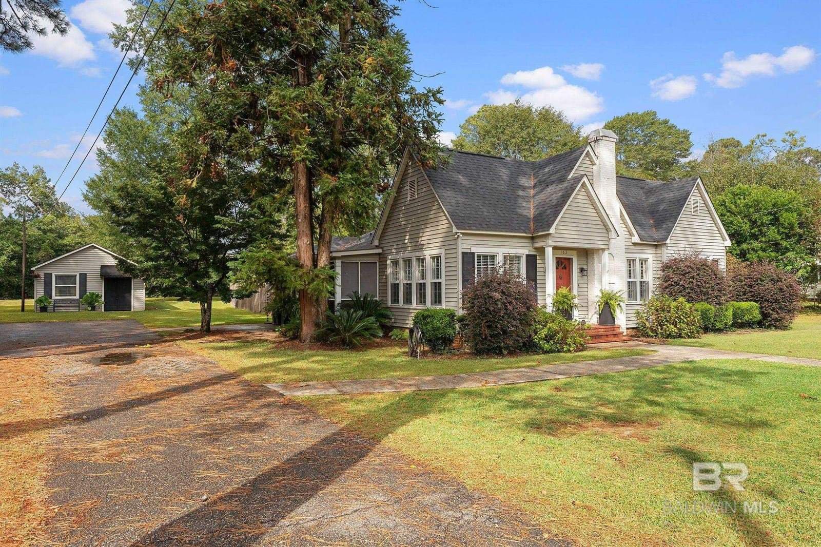 163 Lazenby Street, Monroeville, AL 36460