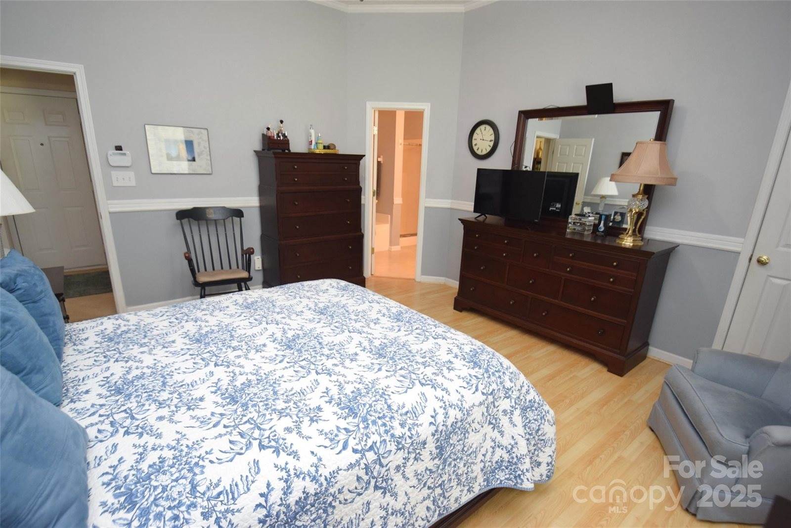 2709 Hampton View Court, Charlotte, NC 28213