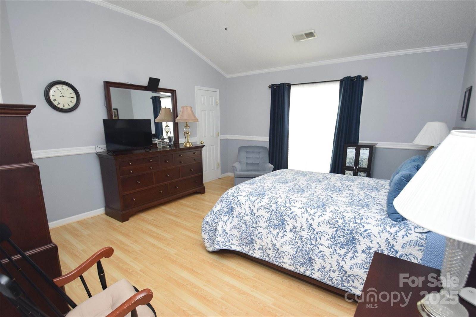 2709 Hampton View Court, Charlotte, NC 28213