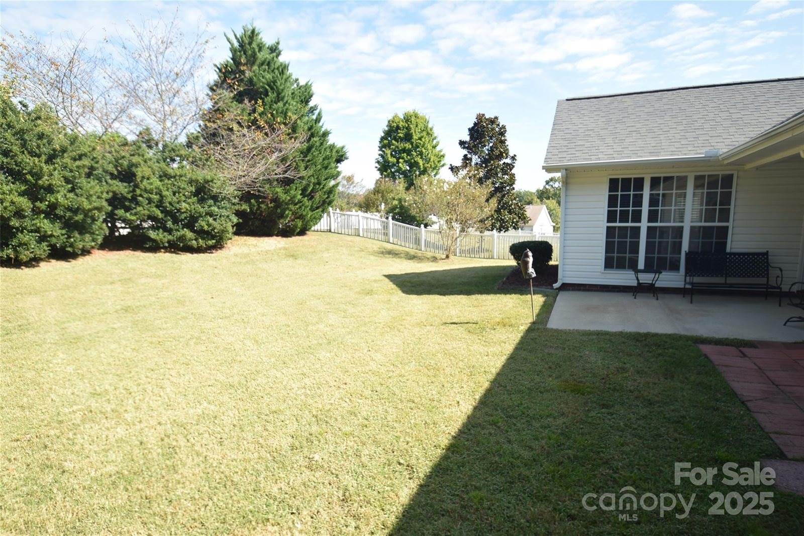 2709 Hampton View Court, Charlotte, NC 28213