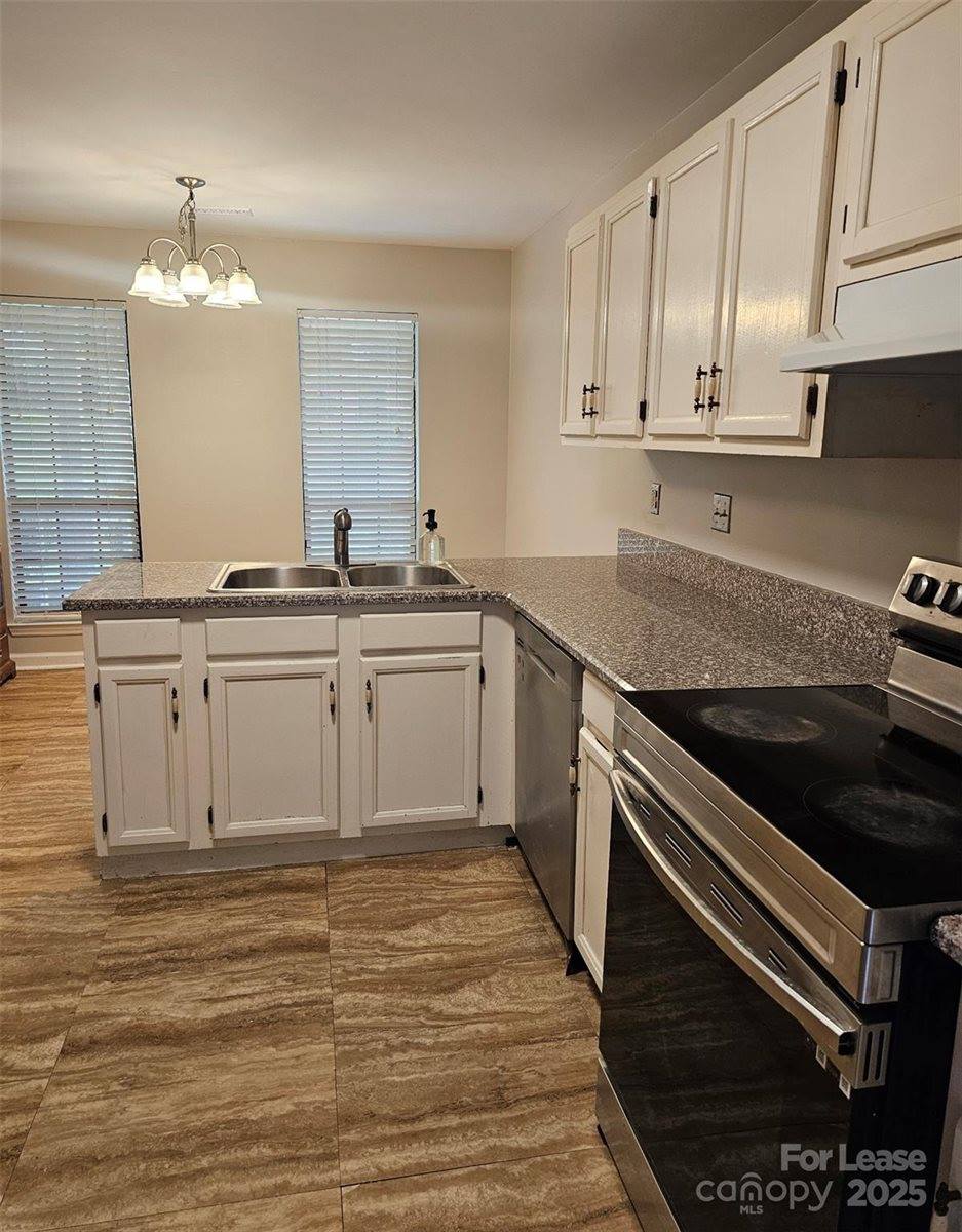 9301 Chislehurst Road, Mint Hill, NC 28227