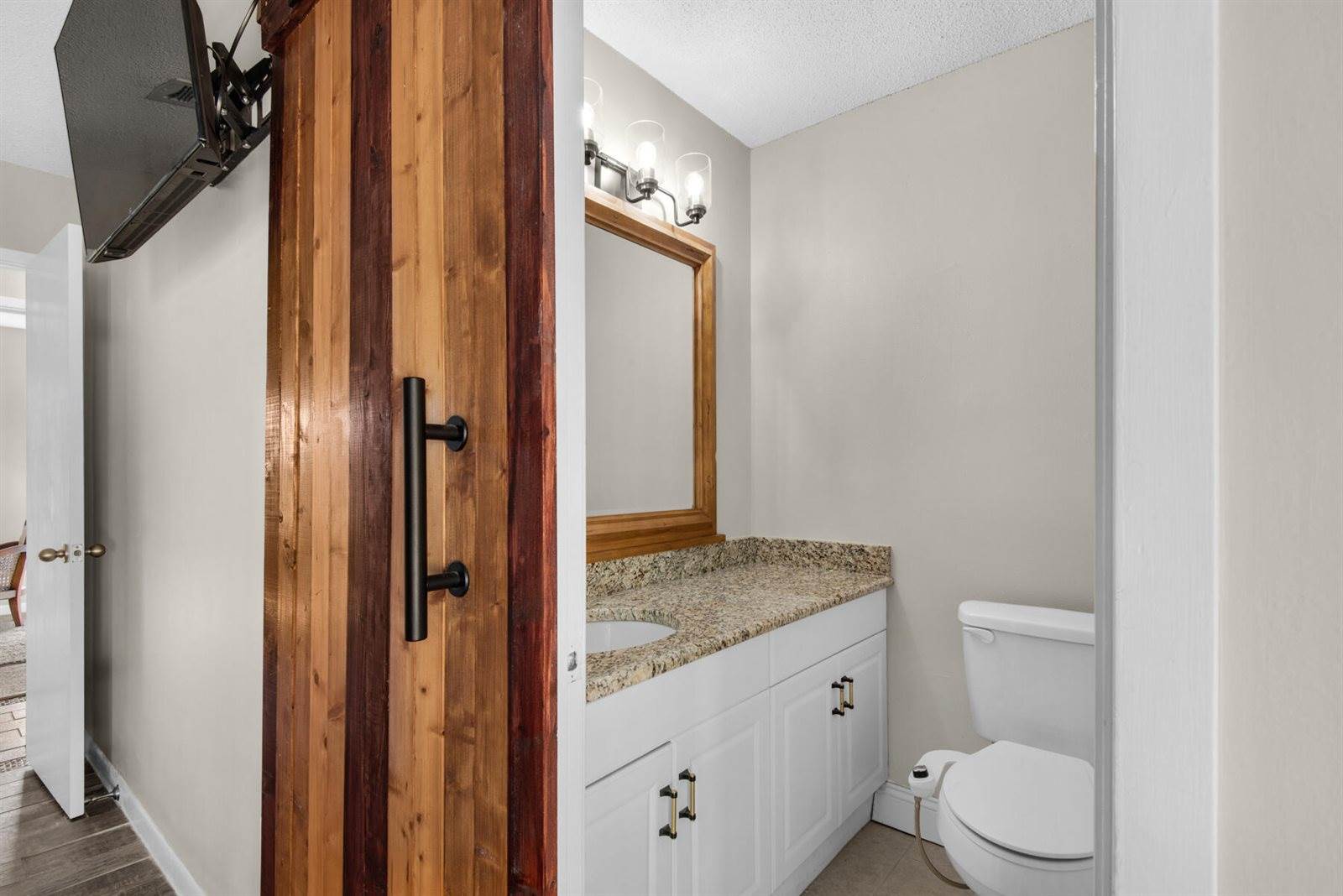 714 Clark Drive, Fort Walton Beach, FL 32547