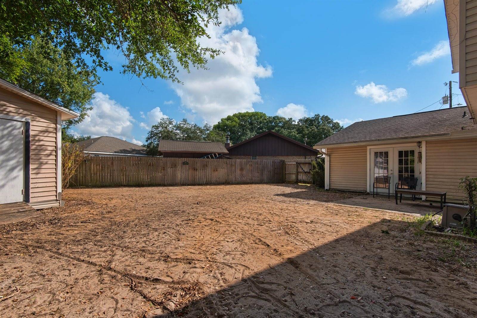 714 Clark Drive, Fort Walton Beach, FL 32547