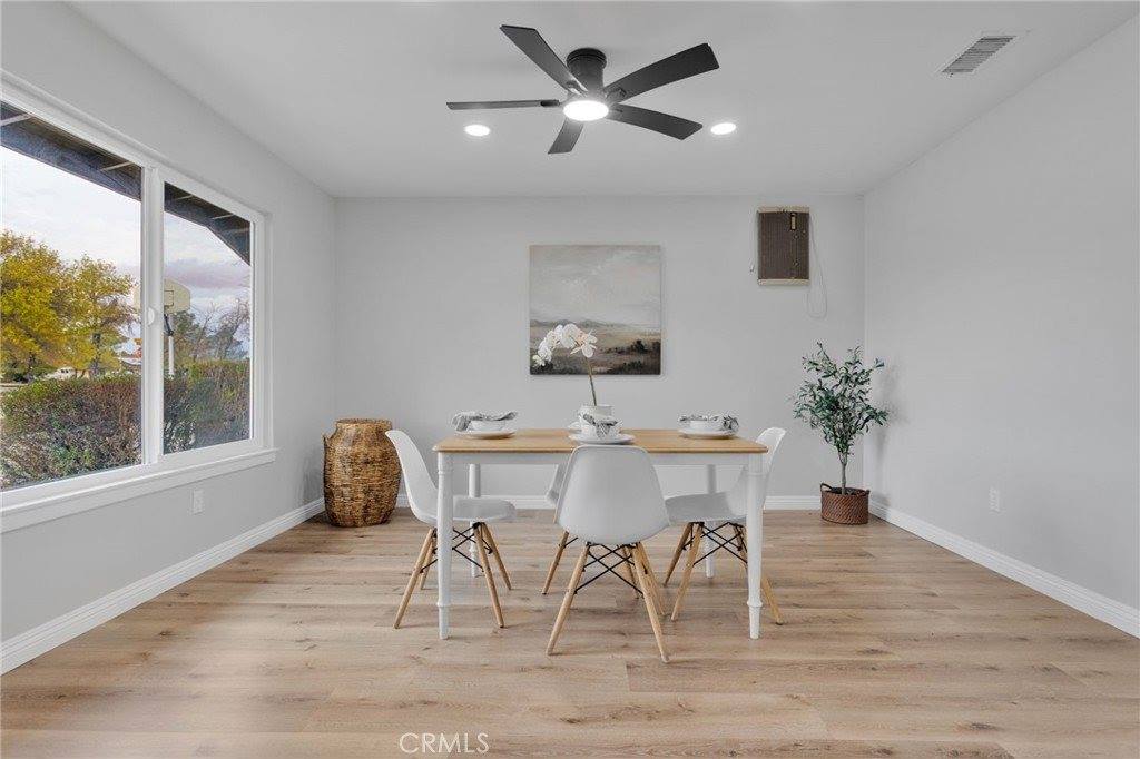 13901 Iroquois Road, Apple Valley, CA 92307