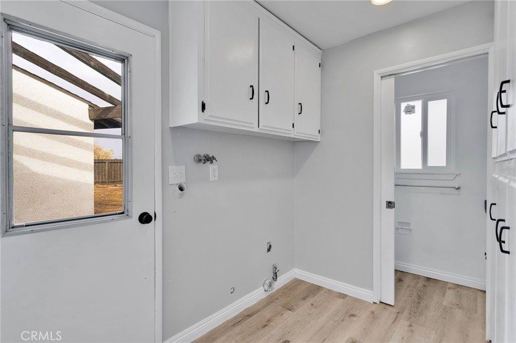 13901 Iroquois Road, Apple Valley, CA 92307