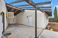 13901 Iroquois Road, Apple Valley, CA 92307