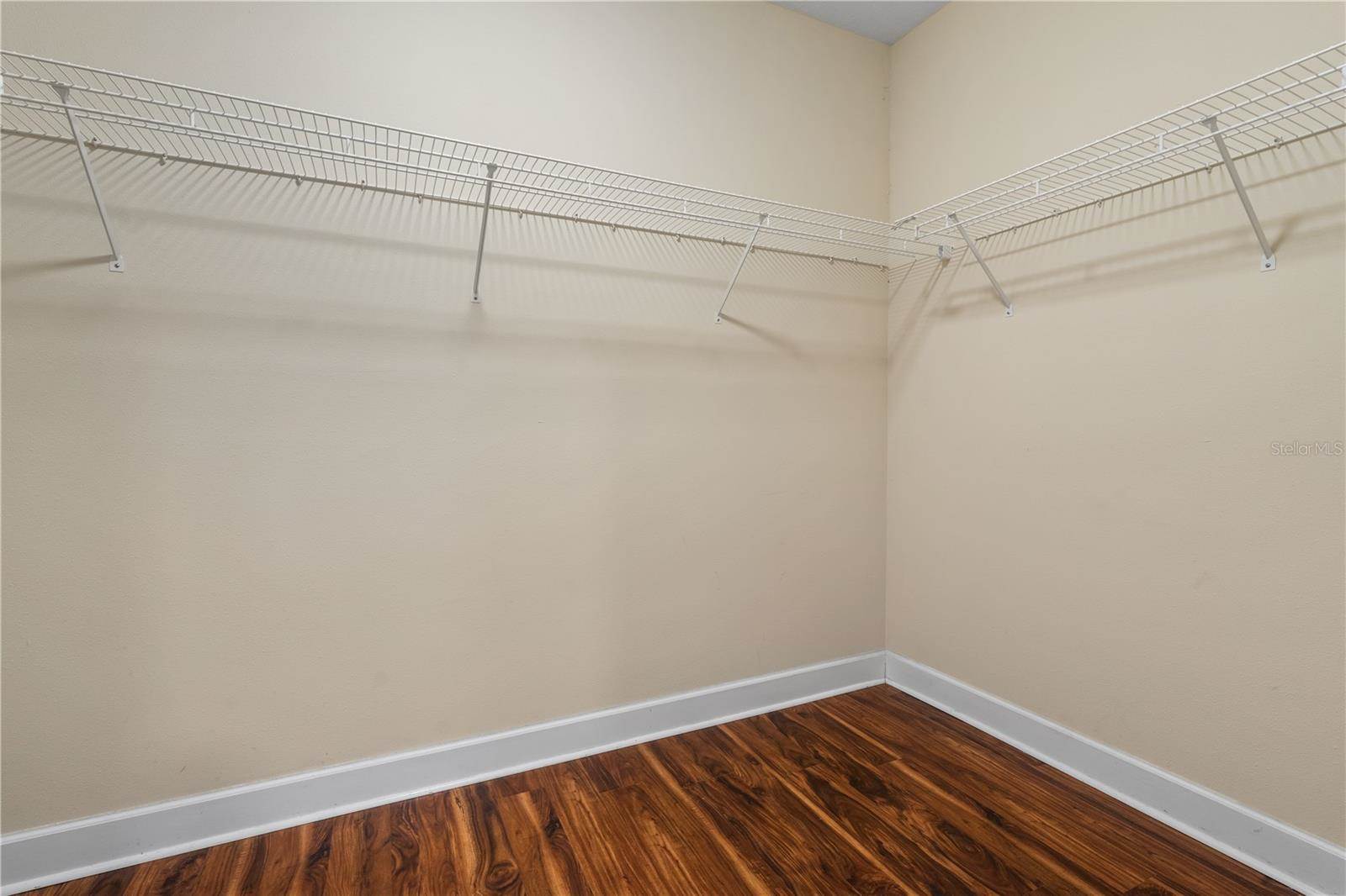 7661 NW 20TH Drive, Gainesville, FL 32609