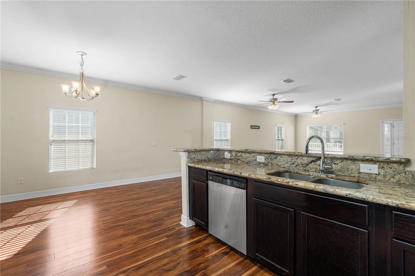 7661 NW 20TH Drive, Gainesville, FL 32609