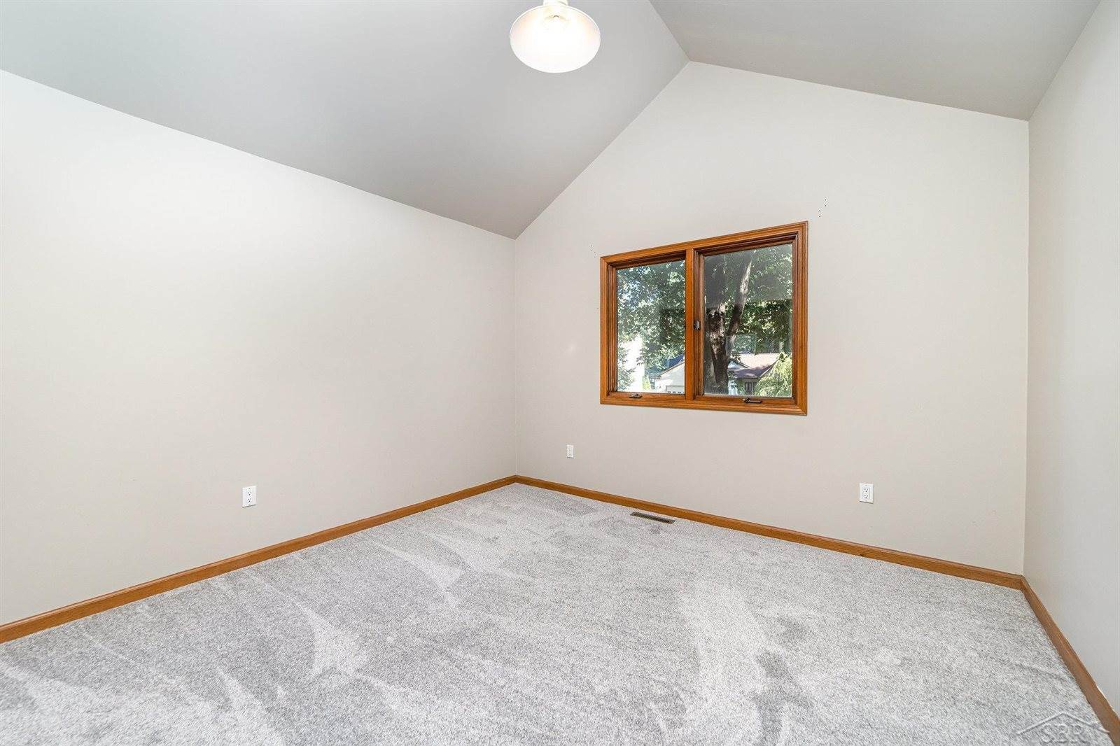 12397 Whisper Ridge Drive, Freeland, MI 48623