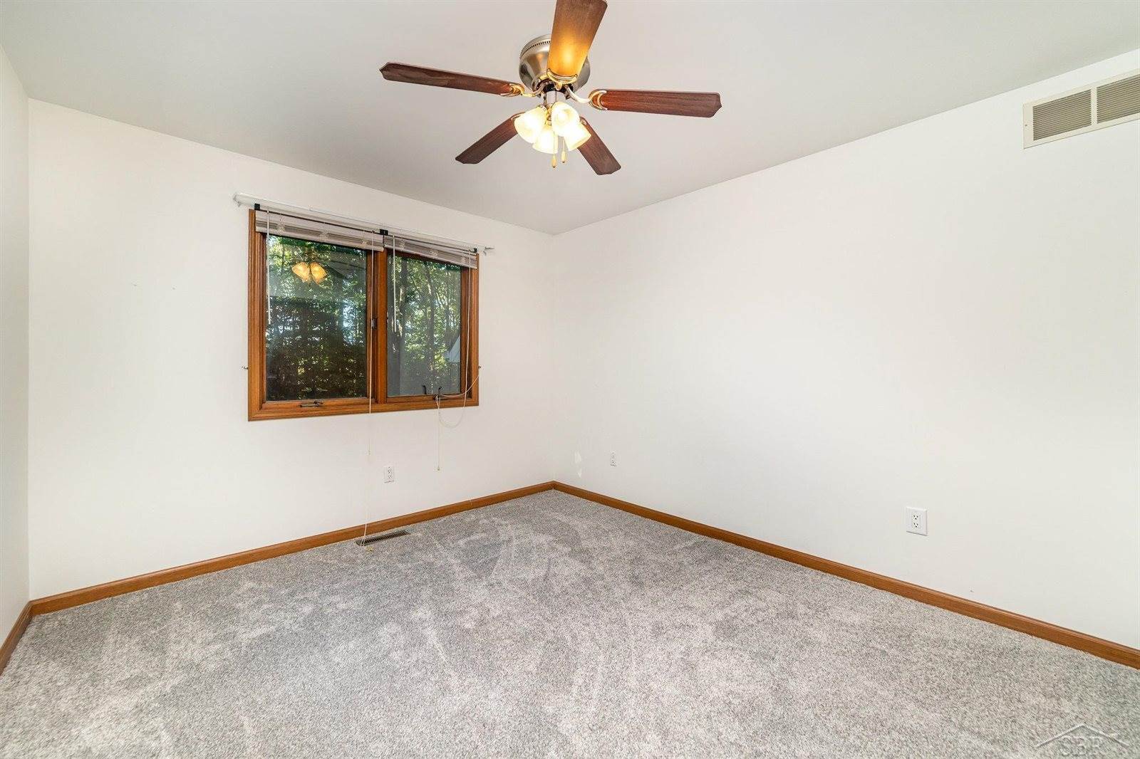 12397 Whisper Ridge Drive, Freeland, MI 48623