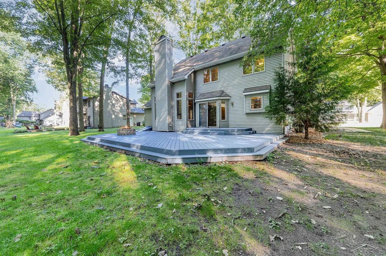 12397 Whisper Ridge Drive, Freeland, MI 48623