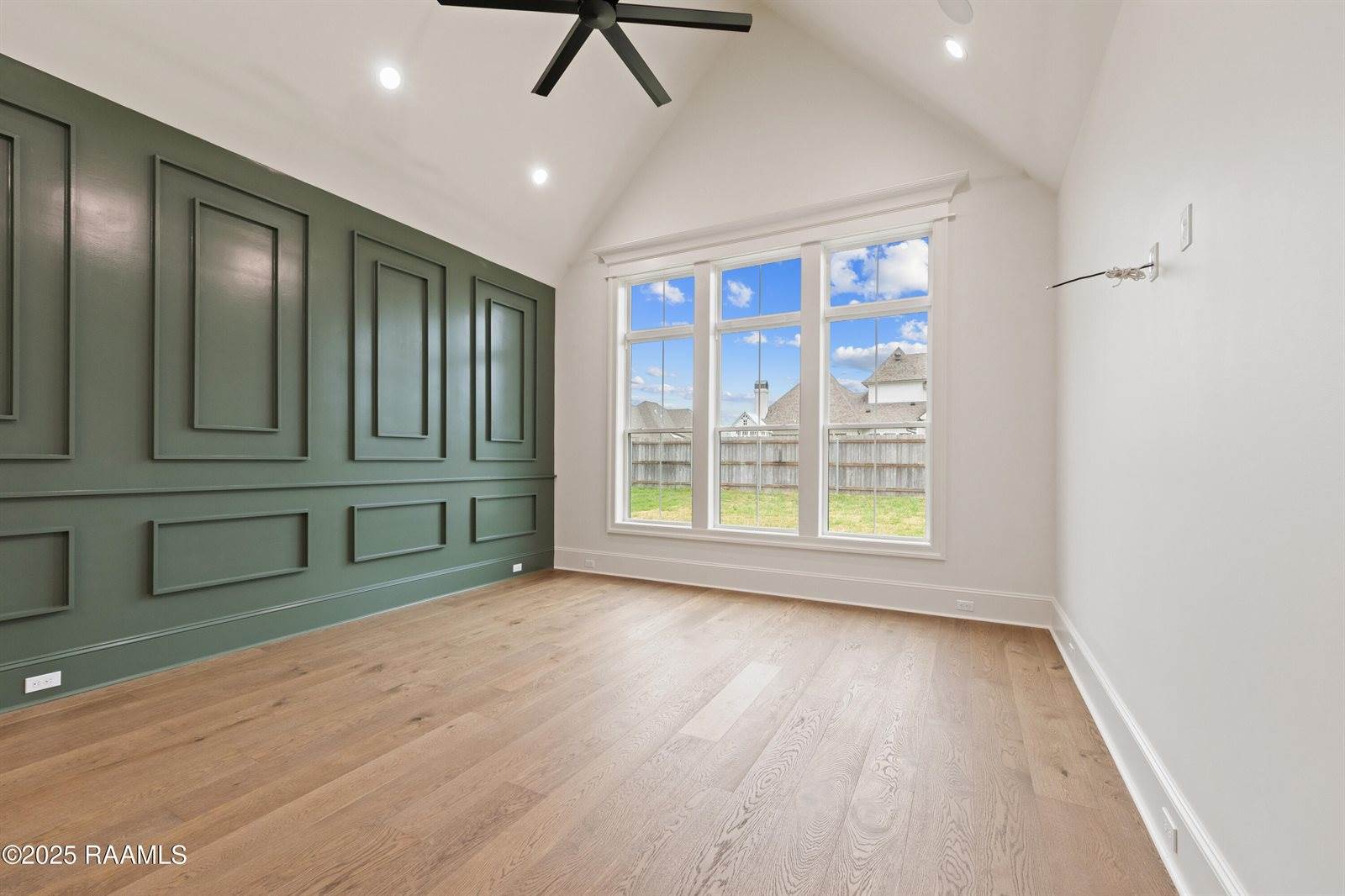 305 Sunset Palm Court, Youngsville, LA 70592