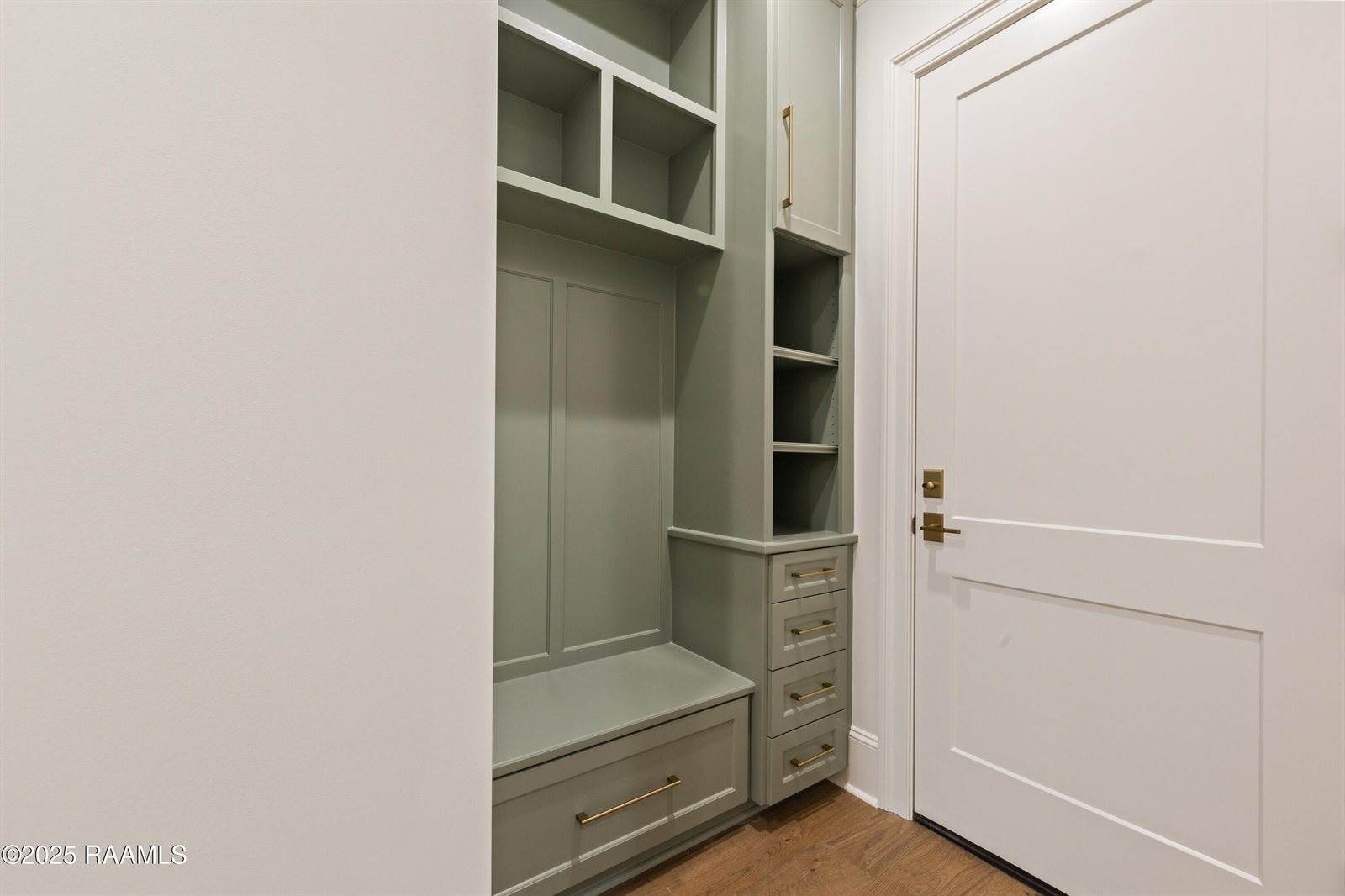 305 Sunset Palm Court, Youngsville, LA 70592