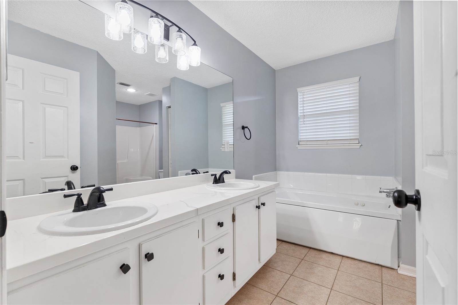 6621 SW 81ST Street, Gainesville, FL 32608