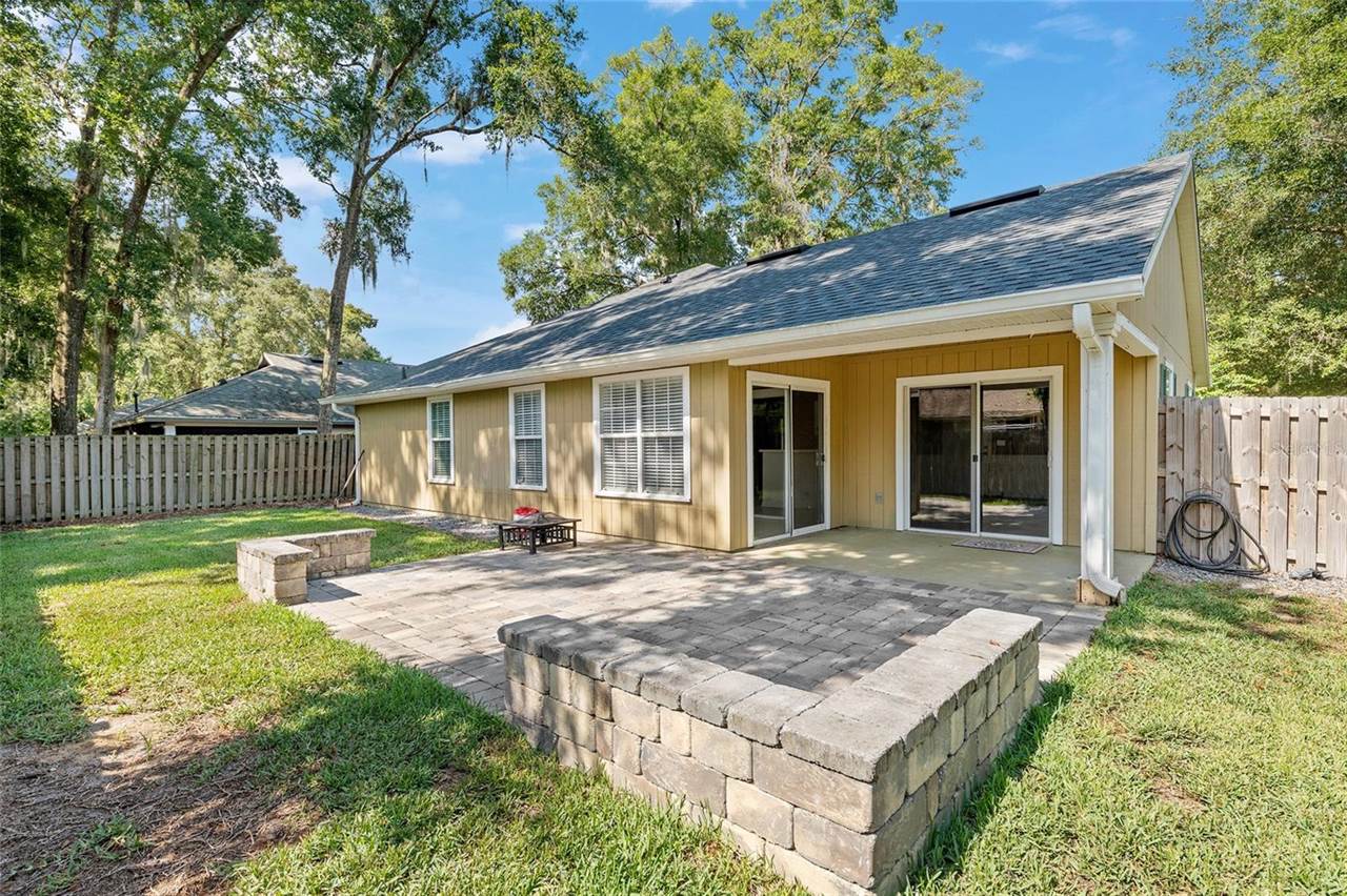 6621 SW 81ST Street, Gainesville, FL 32608