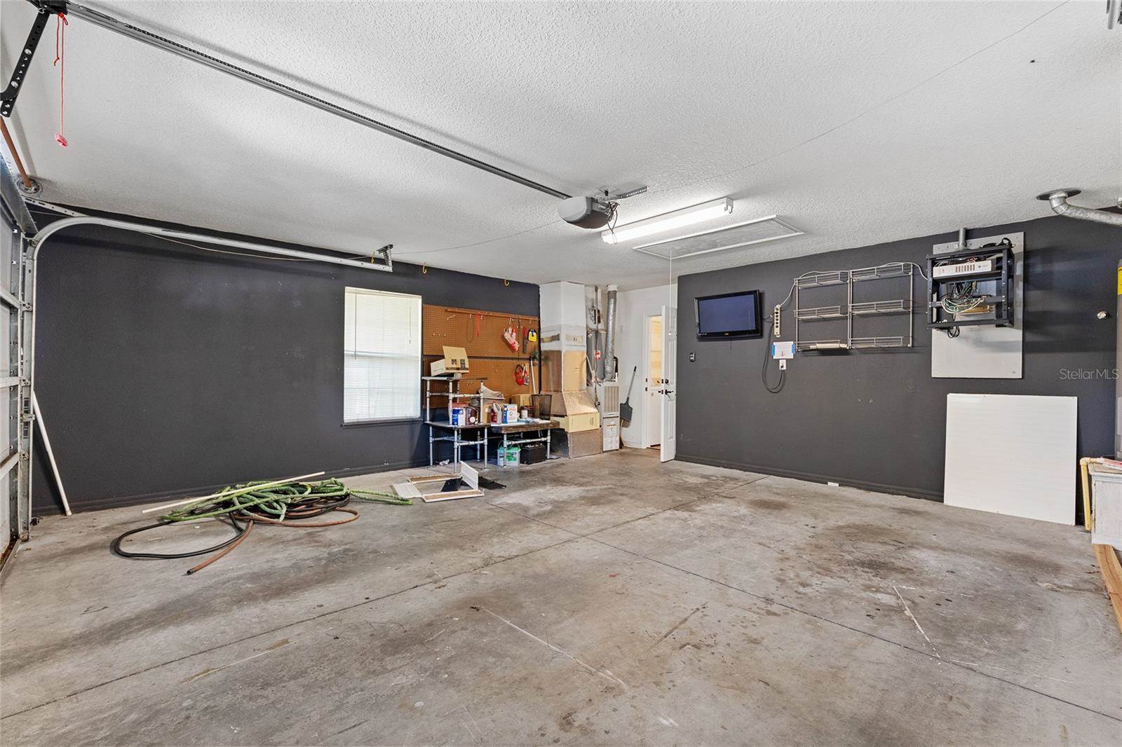 6621 SW 81ST Street, Gainesville, FL 32608