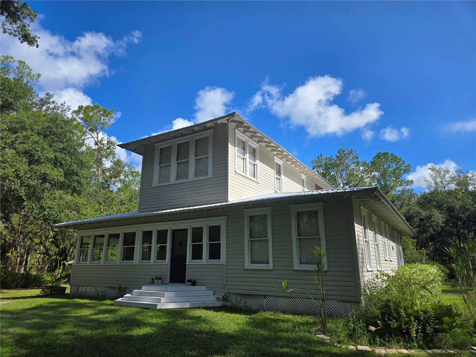 1633 Pioneer Drive, Lakeland, FL 33809