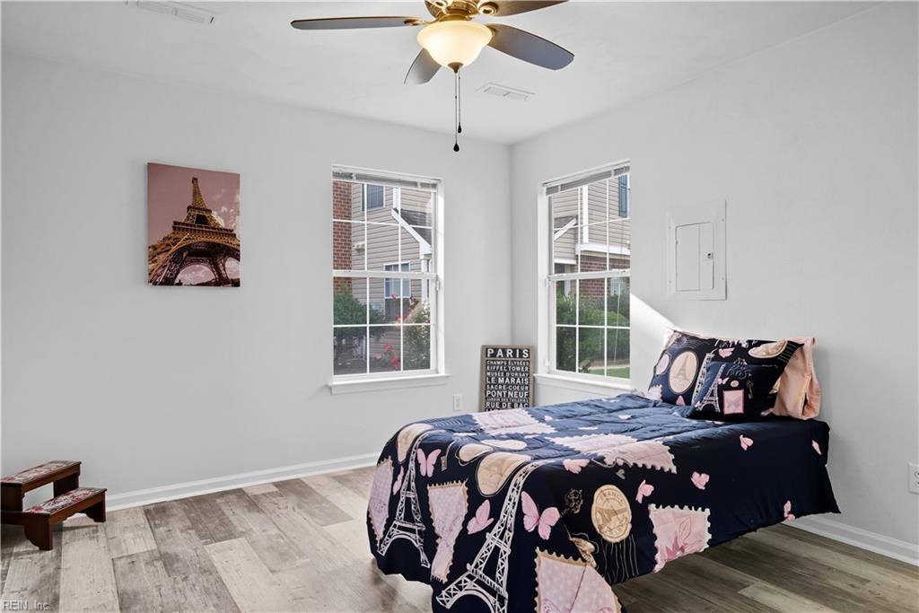 1918 Willow Point Arch, Chesapeake, VA 23320