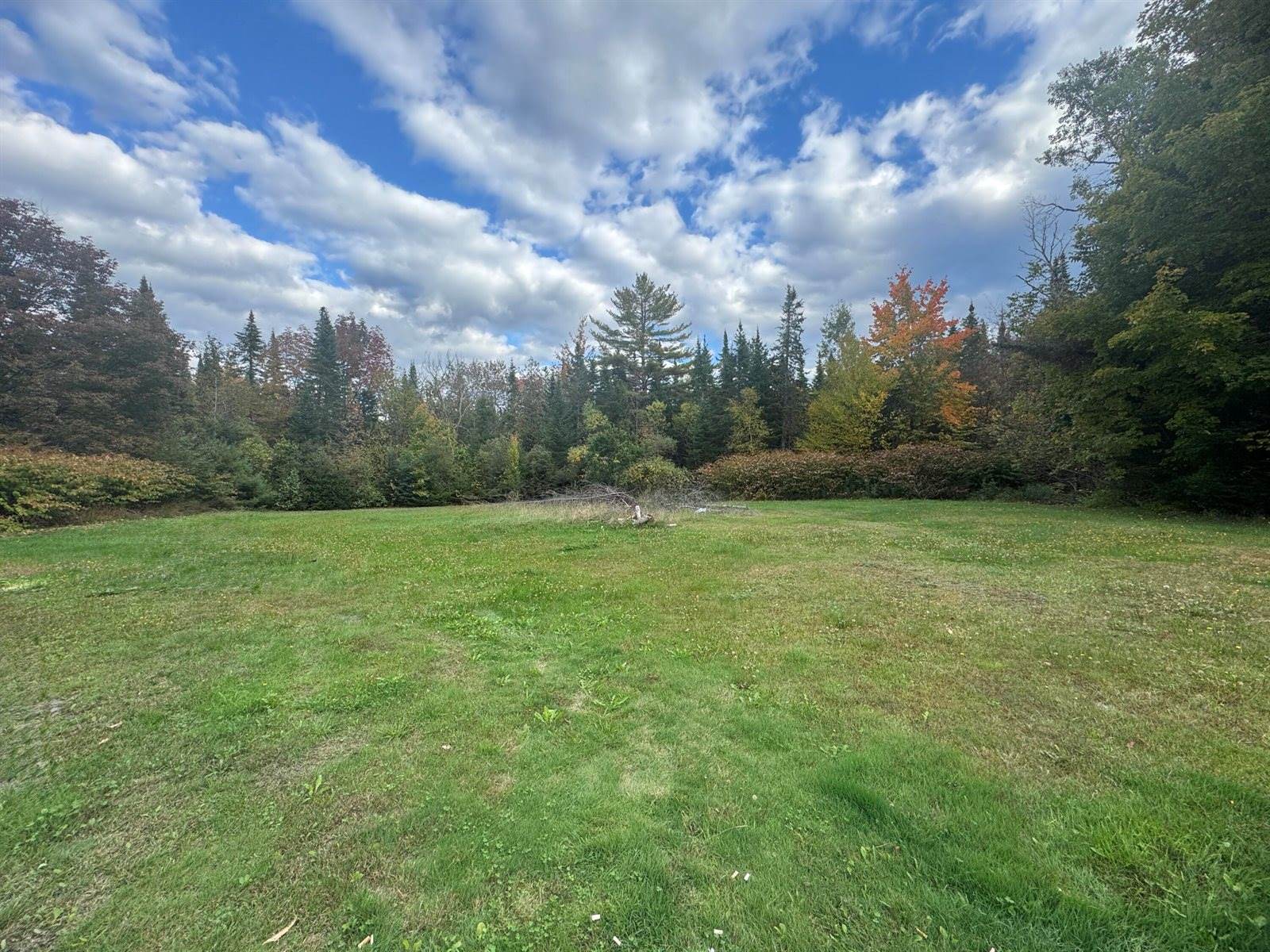 1147 Dexter Road, Garland, ME 04928