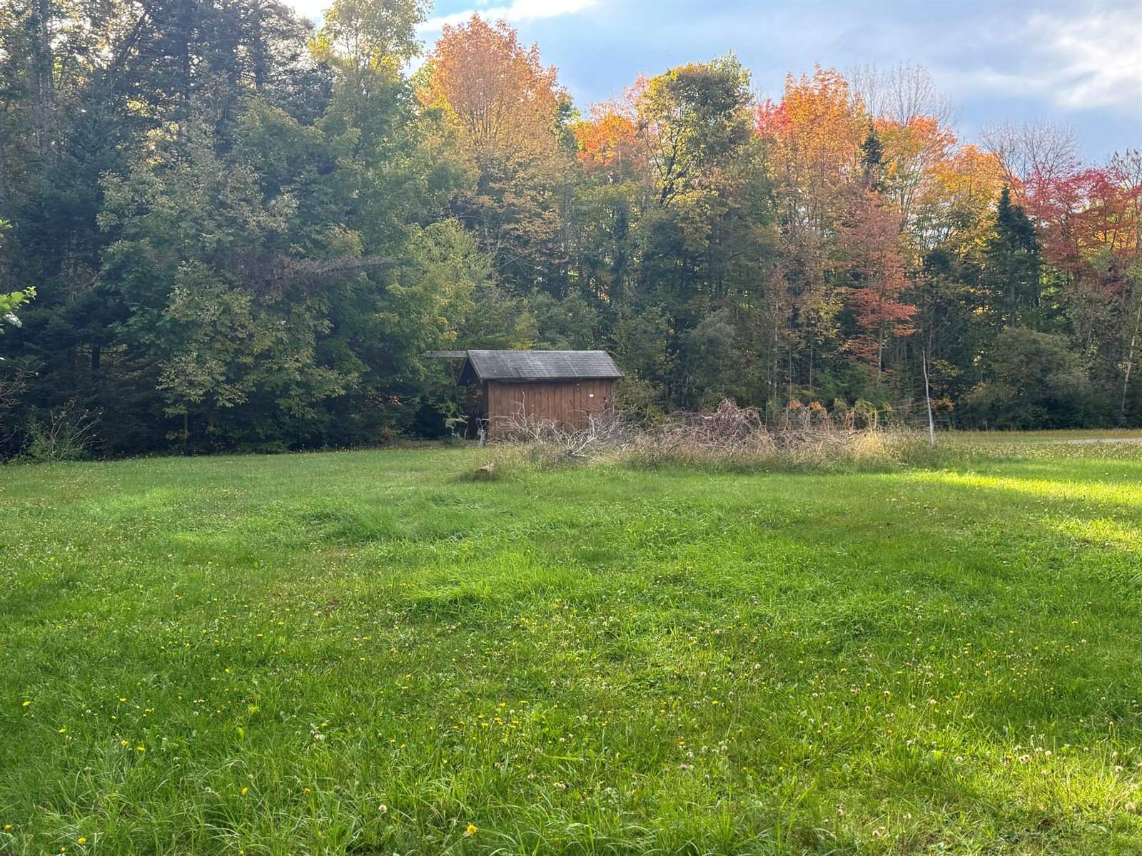 1147 Dexter Road, Garland, ME 04928