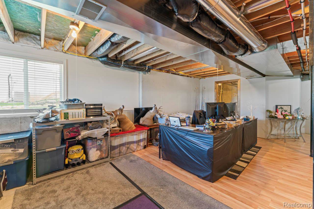 8166 Eagle Ridge Lane, HandyTownship_Livingston, MI 48836