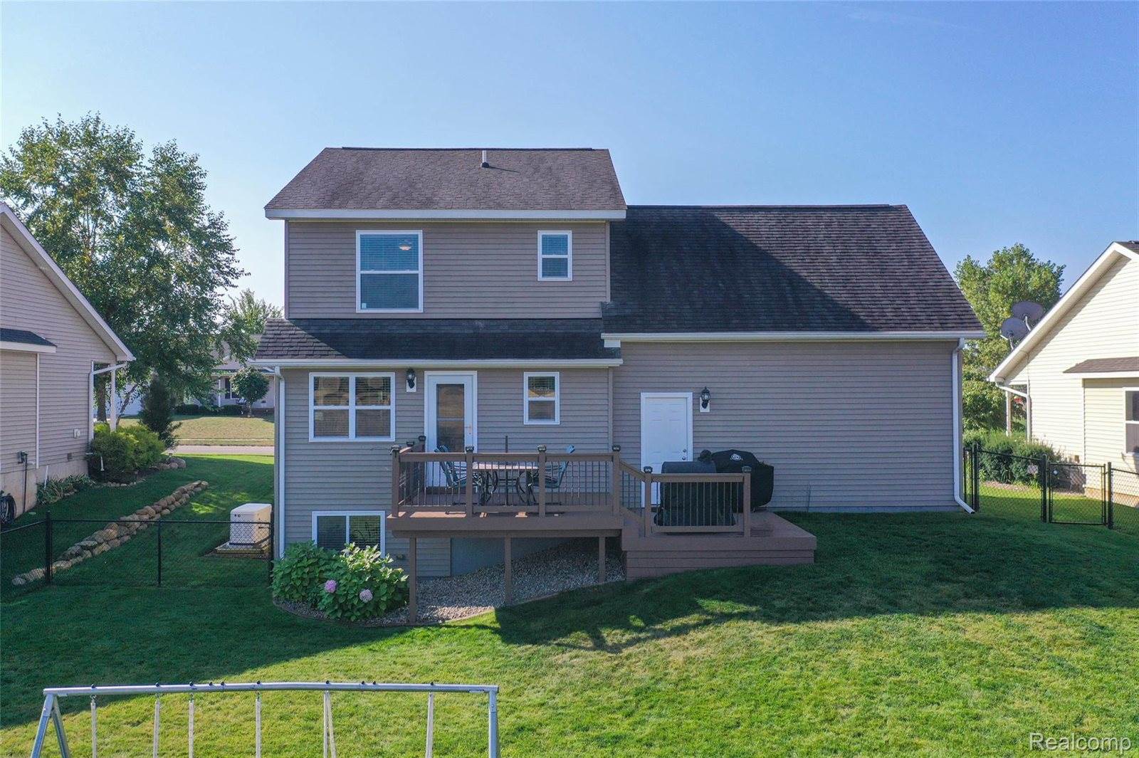 8166 Eagle Ridge Lane, HandyTownship_Livingston, MI 48836