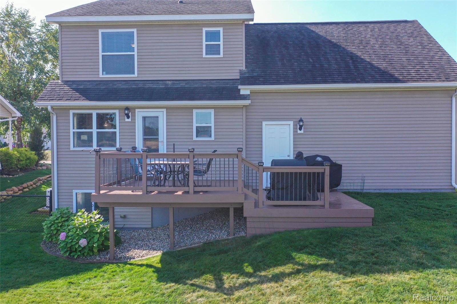 8166 Eagle Ridge Lane, HandyTownship_Livingston, MI 48836