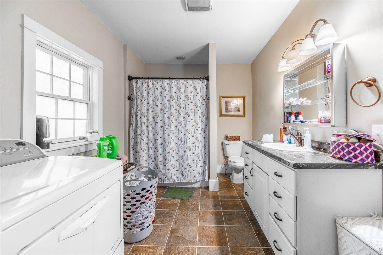 186 Warren Street, Bangor, ME 04401