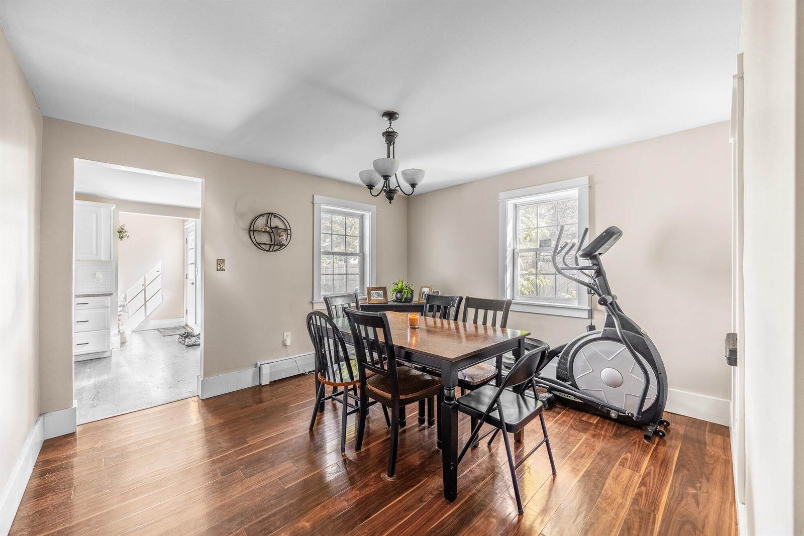 186 Warren Street, Bangor, ME 04401