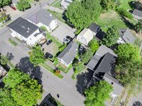 186 Warren Street, Bangor, ME 04401