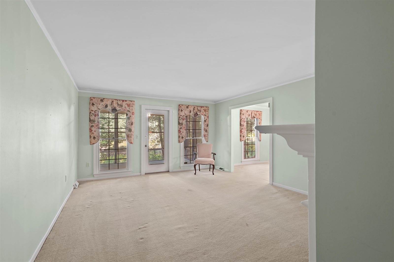 21 Forest Oaks Way, Spartanburg, SC 29307