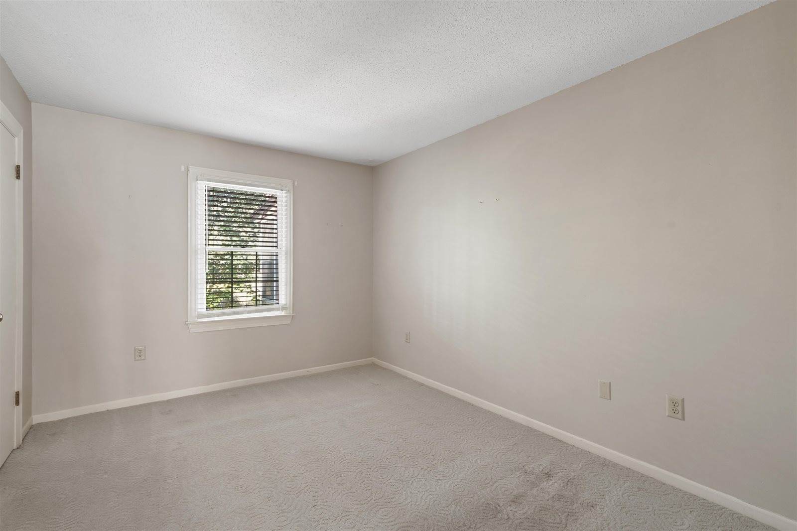 21 Forest Oaks Way, Spartanburg, SC 29307