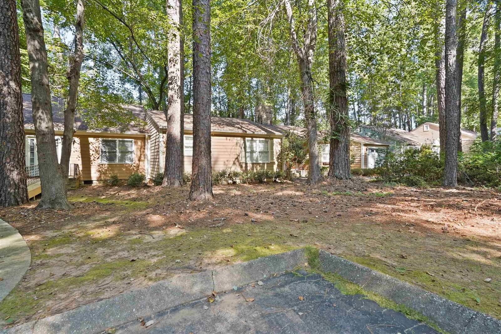 21 Forest Oaks Way, Spartanburg, SC 29307