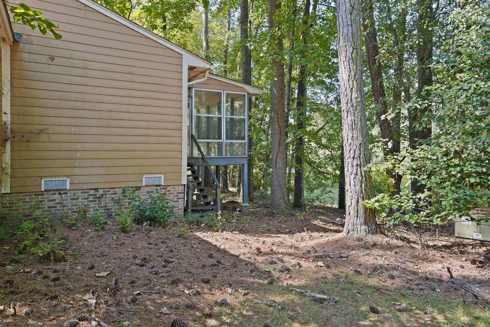 21 Forest Oaks Way, Spartanburg, SC 29307